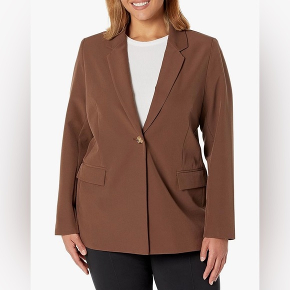 Amazon Jackets & Blazers - The Drop Blake blazer. Excellent pre-owned condition. Size M. Chocolate Brown